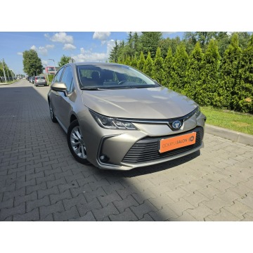 Toyota Corolla  Sedan/Limuzyna 2022,  1.8 hybryda, automat - Na sprzedaż za 67 999 zł - Balice - zdjęcie 2