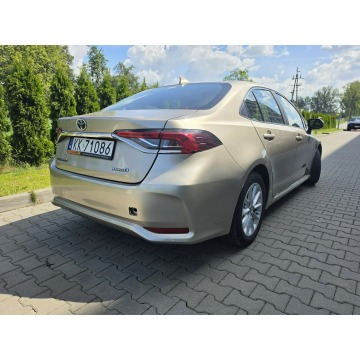 Toyota Corolla  Sedan/Limuzyna 2022,  1.8 hybryda, automat - Na sprzedaż za 67 999 zł - Balice - zdjęcie 9