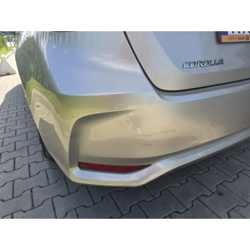 Toyota Corolla  Sedan/Limuzyna 2022,  1.8 hybryda, automat - Na sprzedaż za 67 999 zł - Balice - zdjęcie 10