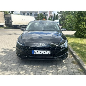 Hyundai Elantra  Sedan/Limuzyna 2022,  1.6 benzyna, automat - Na sprzedaż za 61 900 zł - Warszawa - zdjęcie 2
