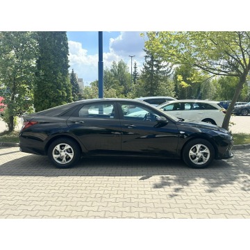 Hyundai Elantra  Sedan/Limuzyna 2022,  1.6 benzyna, automat - Na sprzedaż za 61 900 zł - Warszawa - zdjęcie 5