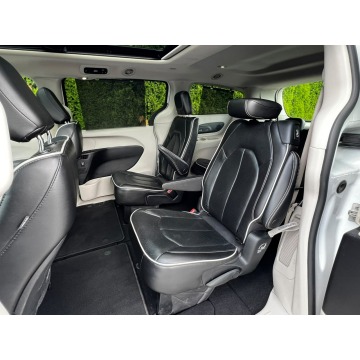 Chrysler Pacifica  Minivan/Van 2022,  3.6 benzyna, automat - Na sprzedaż za 129 900 zł - Baranowo - zdjęcie 12