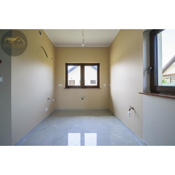 Sprzedam dom Pszenno -  wolnostojący,  pow.  185 m2,  działka:   1000 m2 - zdjęcie 4
