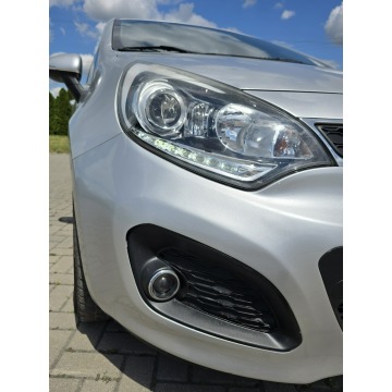 Kia Rio  Hatchback 2011,  1.2 benzyna - Na sprzedaż za 17 900 zł - Kutno - zdjęcie 4