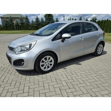 Kia Rio  Hatchback 2011,  1.2 benzyna - Na sprzedaż za 17 900 zł - Kutno - zdjęcie 7
