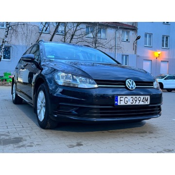 Volkswagen Golf  Kombi 2017,  1.0 benzyna - Na sprzedaż za 38 100 zł - Gorzów Wielkopolski - zdjęcie 2