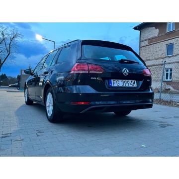 Volkswagen Golf  Kombi 2017,  1.0 benzyna - Na sprzedaż za 38 100 zł - Gorzów Wielkopolski - zdjęcie 4