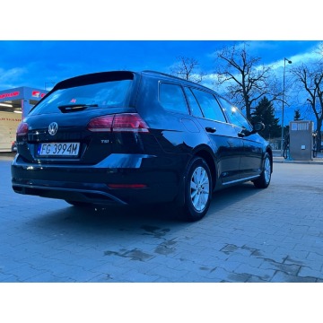 Volkswagen Golf  Kombi 2017,  1.0 benzyna - Na sprzedaż za 38 100 zł - Gorzów Wielkopolski - zdjęcie 3