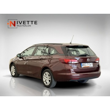 Opel Astra  Kombi 2018,  1.6 diesel - Na sprzedaż za 33 500 zł - Warszawa - zdjęcie 4