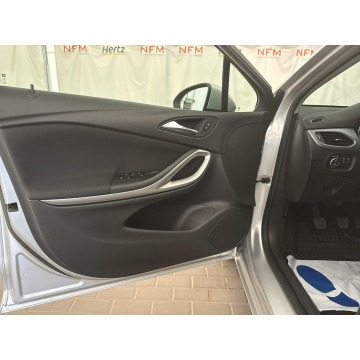 Opel Astra  Kombi 2019,  1.6 diesel - Na sprzedaż za 35 500 zł - Warszawa - zdjęcie 10