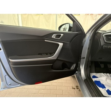 Kia Ceed  Kombi 2022,  1.6 diesel - Na sprzedaż za 51 500 zł - Warszawa - zdjęcie 10