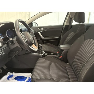 Kia Ceed  Kombi 2022,  1.6 diesel - Na sprzedaż za 51 500 zł - Warszawa - zdjęcie 12