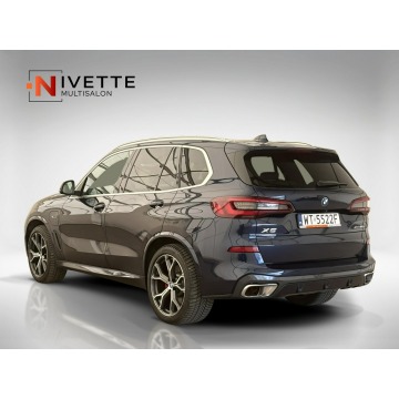 BMW X5  SUV 2022,  3.0 hybryda, automat - Na sprzedaż za 259 900 zł - Warszawa - zdjęcie 4