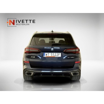 BMW X5  SUV 2022,  3.0 hybryda, automat - Na sprzedaż za 259 900 zł - Warszawa - zdjęcie 9