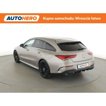 Mercedes - Benz CLA-klasa  Kombi 2020,  2.0 diesel, automat - Na sprzedaż za 87 900 zł - Warszawa - zdjęcie 4