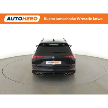 Volkswagen Golf  Kombi 2023,  2.0 benzyna, automat - Na sprzedaż za 128 000 zł - Warszawa - zdjęcie 6