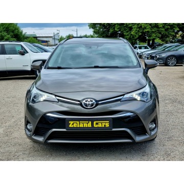 Toyota Avensis 2016,  1.8 benzyna, automat - Na sprzedaż za 52 900 zł - Szczecin - zdjęcie 2