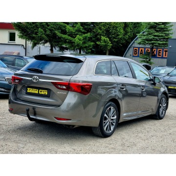 Toyota Avensis 2016,  1.8 benzyna, automat - Na sprzedaż za 52 900 zł - Szczecin - zdjęcie 5