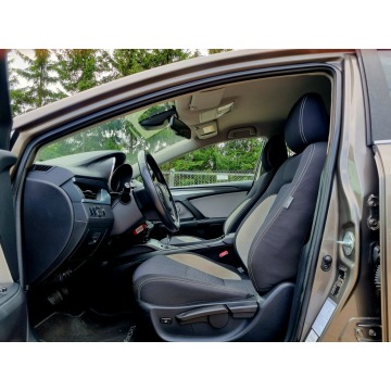 Toyota Avensis 2016,  1.8 benzyna, automat - Na sprzedaż za 52 900 zł - Szczecin - zdjęcie 9