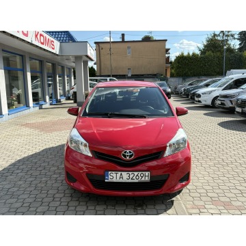 Toyota Yaris  Hatchback 2012,  1.0 benzyna - Na sprzedaż za 22 900 zł - Tarnowskie Góry - zdjęcie 2
