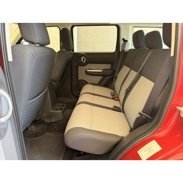 Dodge Nitro  SUV 2007,  2.8 diesel, automat - Na sprzedaż za 29 900 zł - Wrocław - zdjęcie 12