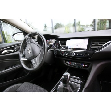 Opel Insignia 2018,  1.6 benzyna - Na sprzedaż za 50 900 zł - Świebodzin - zdjęcie 10