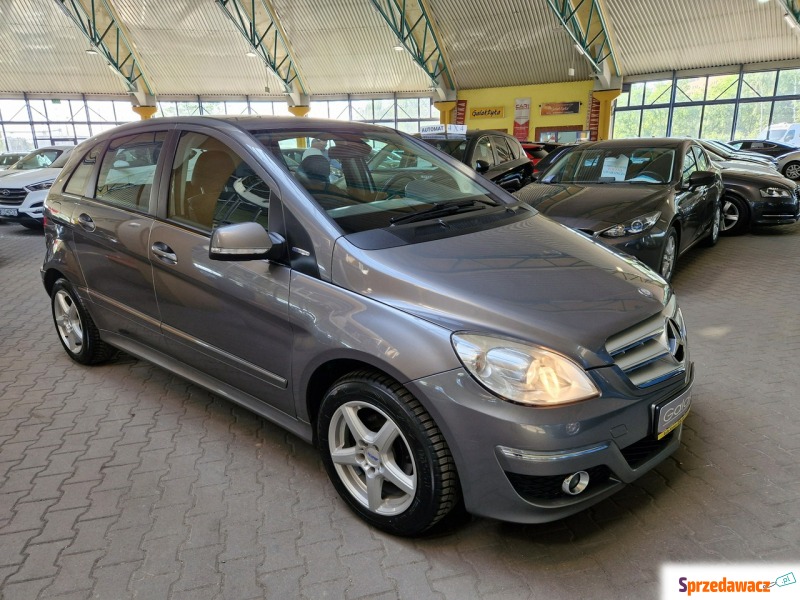 Mercedes - Benz B-klasa  Hatchback 2011,  1.7 benzyna - Na sprzedaż za 24 900 zł - Mysłowice