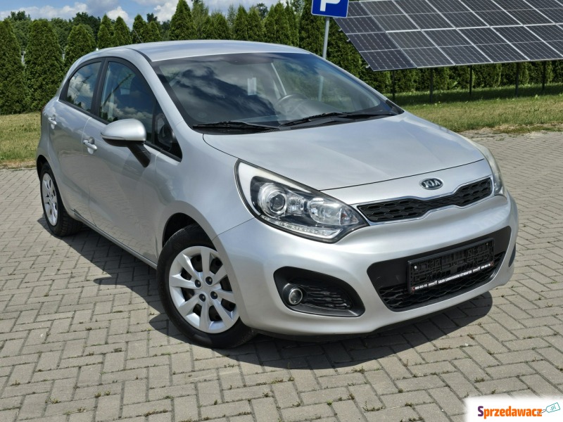 Kia Rio  Hatchback 2011,  1.2 benzyna - Na sprzedaż za 17 900 zł - Kutno
