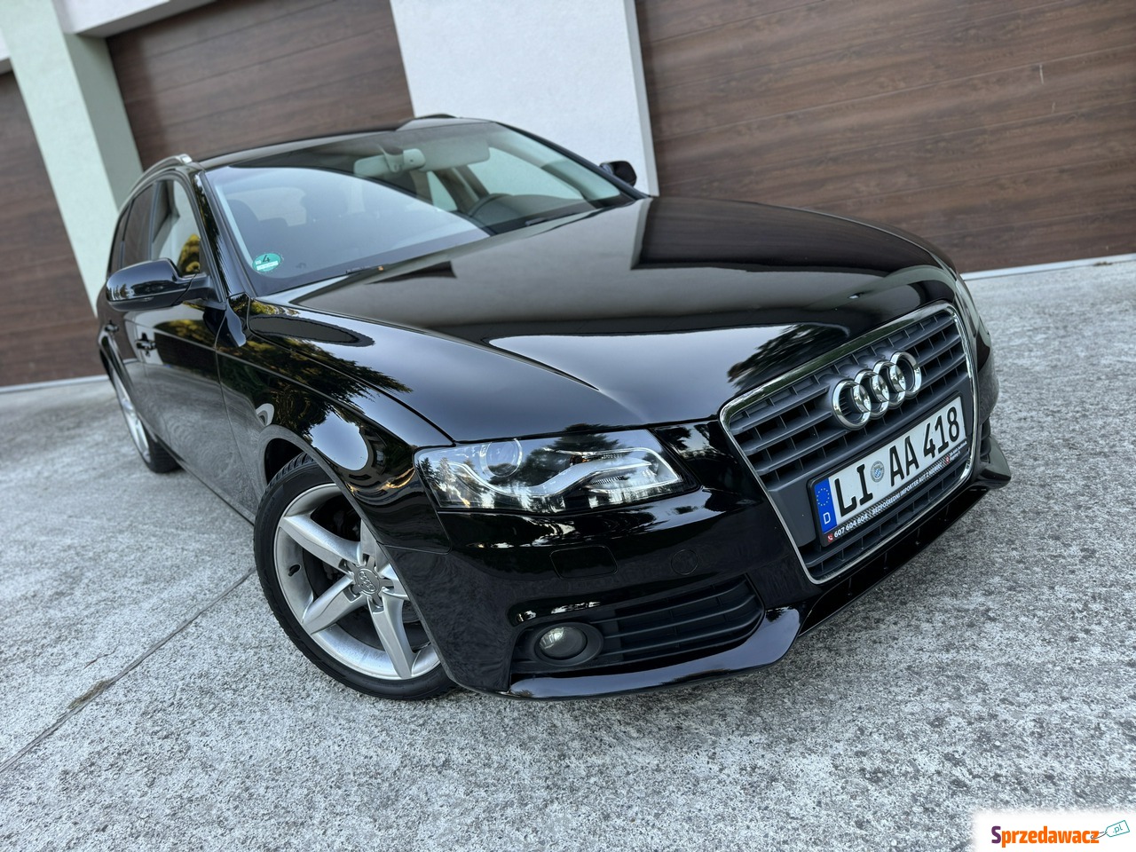 Audi A4 - 2.0 140 km Tdi BiKsenon...