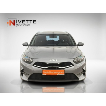 Kia Ceed  Kombi 2022,  1.6 diesel - Na sprzedaż za 52 900 zł - Warszawa - zdjęcie 8