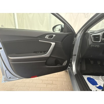 Kia Ceed  Kombi 2022,  1.6 diesel - Na sprzedaż za 52 900 zł - Warszawa - zdjęcie 10