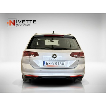 Volkswagen Passat 2022,  2.0 diesel, automat - Na sprzedaż za 89 900 zł - Warszawa - zdjęcie 9