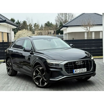Audi Q8  SUV 2021,  3.0 diesel, automat - Na sprzedaż za 185 900 zł - Radom - zdjęcie 7