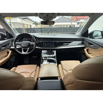 Audi Q8  SUV 2021,  3.0 diesel, automat - Na sprzedaż za 185 900 zł - Radom - zdjęcie 2