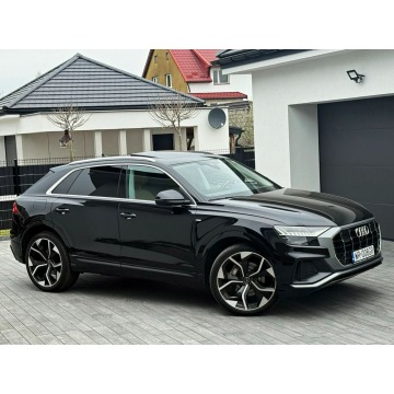 Audi Q8  SUV 2021,  3.0 diesel, automat - Na sprzedaż za 185 900 zł - Radom - zdjęcie 11