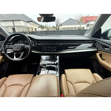 Audi Q8  SUV 2021,  3.0 diesel, automat - Na sprzedaż za 185 900 zł - Radom - zdjęcie 10