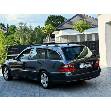 Mercedes - Benz E-klasa 2008,  1.8 benzyna, automat - Na sprzedaż za 19 999 zł - Radom - zdjęcie 11