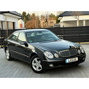 Mercedes - Benz E-klasa  Sedan/Limuzyna 2003,  2.1 diesel, automat - Na sprzedaż za 27 800 zł - Radom - zdjęcie 11