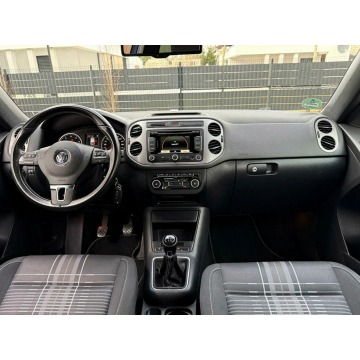 Volkswagen Tiguan  SUV 2015,  1.4 benzyna - Na sprzedaż za 41 900 zł - Radom - zdjęcie 2