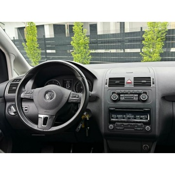 Volkswagen Touran  Minivan/Van 2011,  2.0 diesel - Na sprzedaż za 37 900 zł - Radom - zdjęcie 4