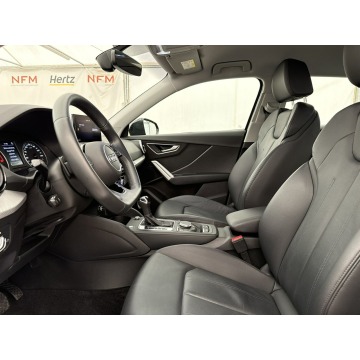 Audi Q2  SUV 2022,  1.5 benzyna, automat - Na sprzedaż za 89 900 zł - Warszawa - zdjęcie 12