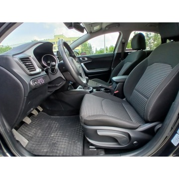 Kia   Hatchback 2023,  1.5 benzyna - Na sprzedaż za 72 800 zł - Łódź - zdjęcie 9