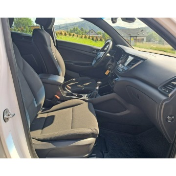 Hyundai Tucson  SUV 2018,  1.6 benzyna - Na sprzedaż za 62 900 zł - Cisiec - zdjęcie 5