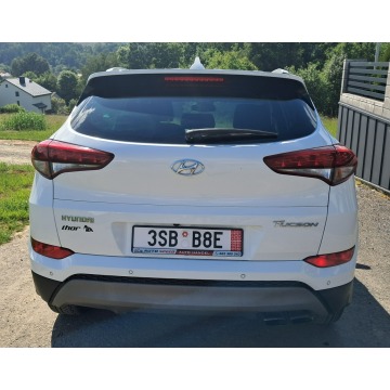 Hyundai Tucson  SUV 2018,  1.6 benzyna - Na sprzedaż za 62 900 zł - Cisiec - zdjęcie 9