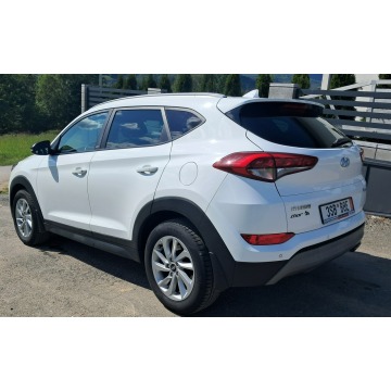 Hyundai Tucson  SUV 2018,  1.6 benzyna - Na sprzedaż za 62 900 zł - Cisiec - zdjęcie 7