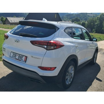Hyundai Tucson  SUV 2018,  1.6 benzyna - Na sprzedaż za 62 900 zł - Cisiec - zdjęcie 8