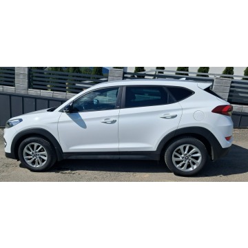 Hyundai Tucson  SUV 2018,  1.6 benzyna - Na sprzedaż za 62 900 zł - Cisiec - zdjęcie 10