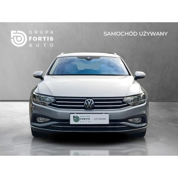 Volkswagen Passat  Kombi 2022,  2.0 diesel, automat - Na sprzedaż za 89 900 zł - Toruń - zdjęcie 8