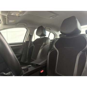 Renault Megane  Sedan/Limuzyna 2019,  1.5 diesel - Na sprzedaż za 39 900 zł - Warszawa - zdjęcie 11