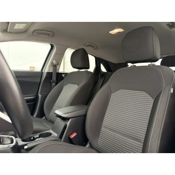 Kia Ceed  Hatchback 2024,  1.5 benzyna, automat - Na sprzedaż za 79 900 zł - Warszawa - zdjęcie 11